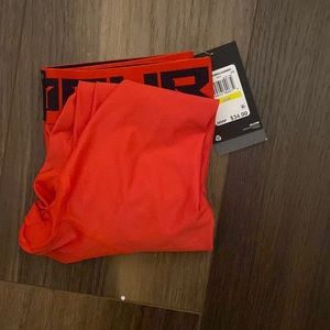 Men’s Under Armour Compression Leggings Heat Gear (Red)